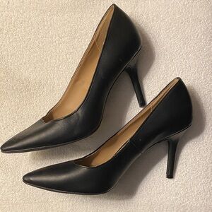 Black Stiletto Heels